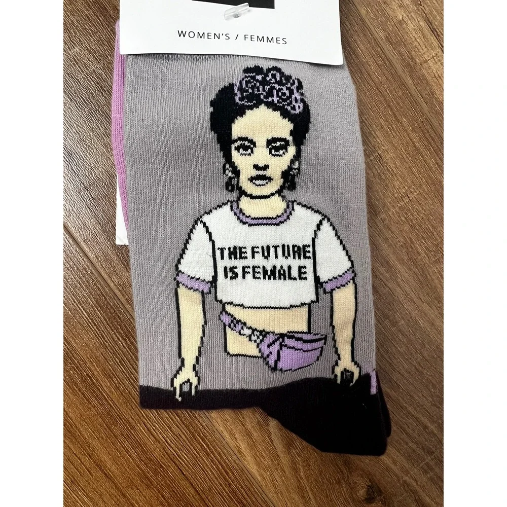 Yo Sox womens‎ 